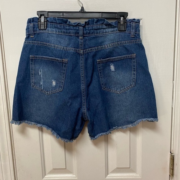 Lily Clothing Design By USA Blue
High Rise Ruffle Waist - Picture 4 of 8